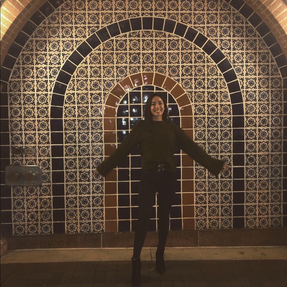 Meet your Posher, Alyssa Marie - Picture 15 of 15